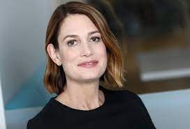 Gillian Flynn